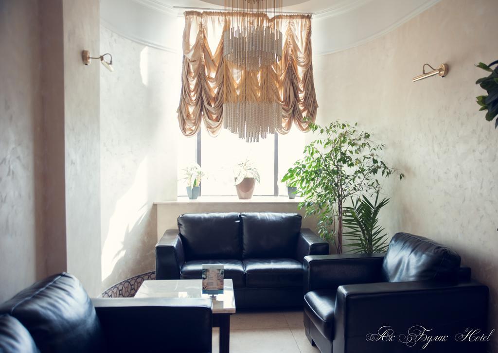 Akbulak Hotel Астана Экстерьер фото